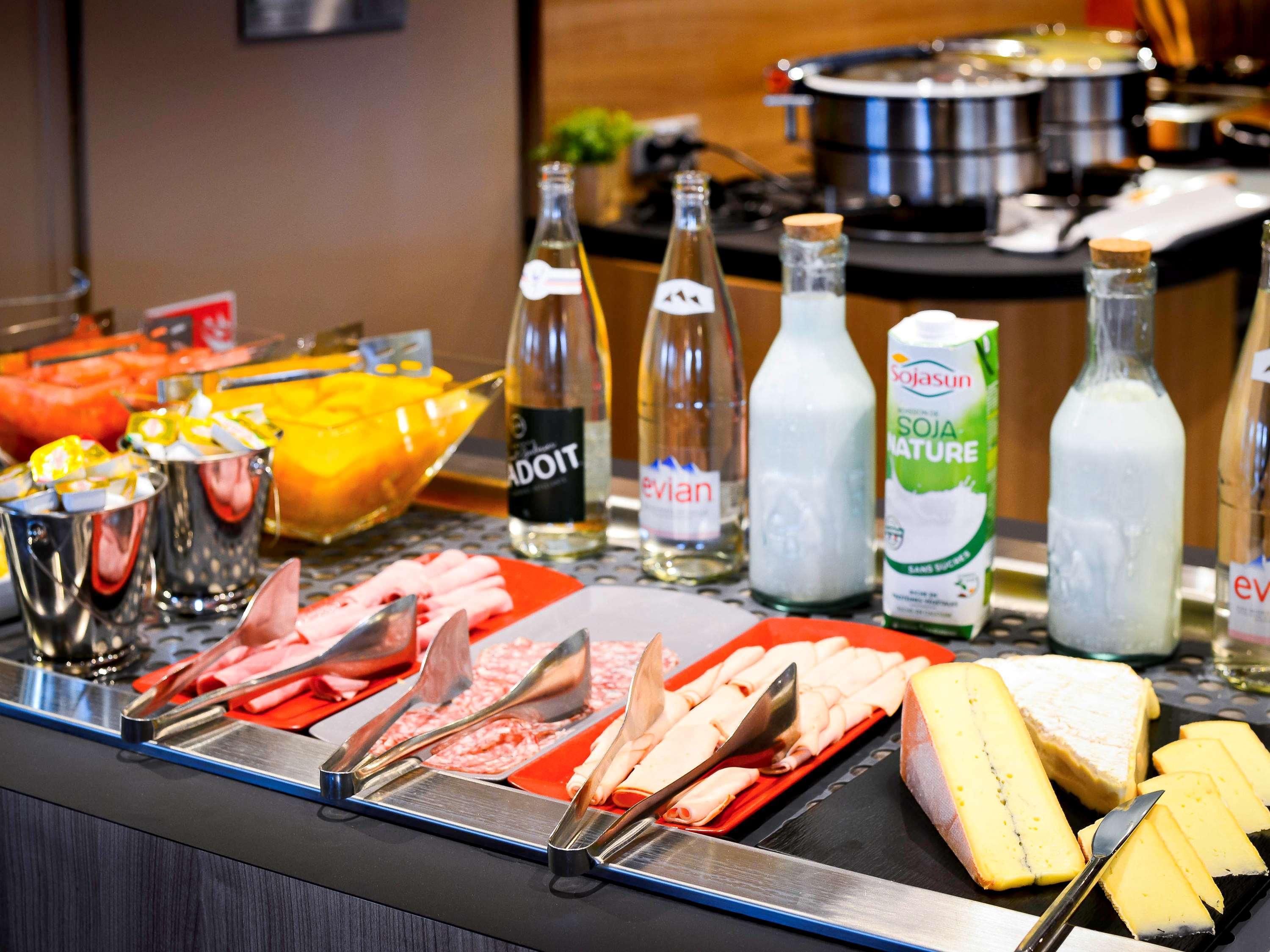 Novotel Lille Aeroport Εξωτερικό φωτογραφία