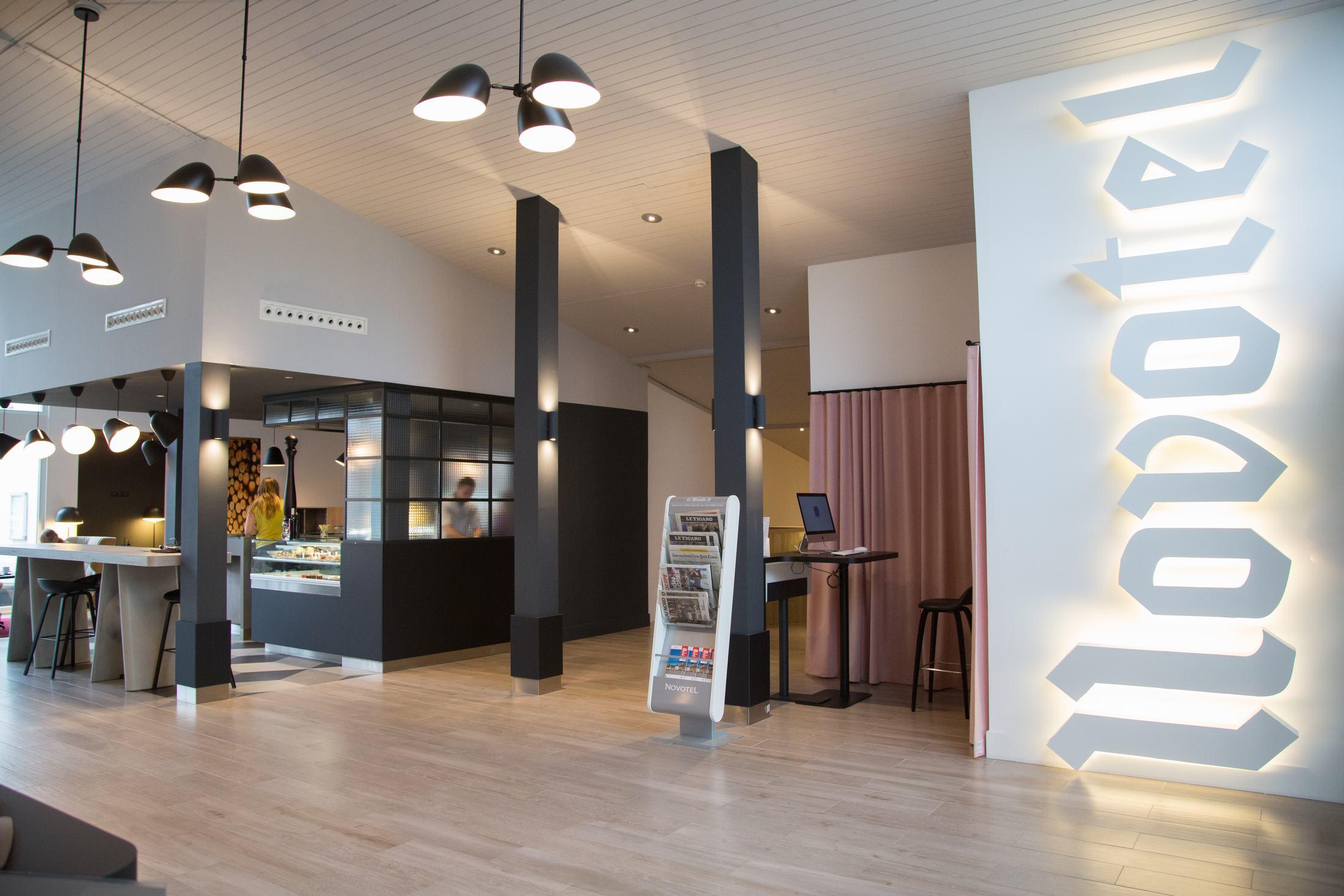 Novotel Lille Aeroport Εξωτερικό φωτογραφία